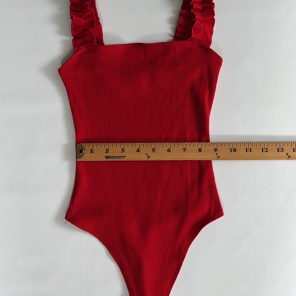 Aritzia Sunday Best bodysuit xxs - Picture 5 of 7